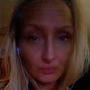 Meet your Posher, Christena